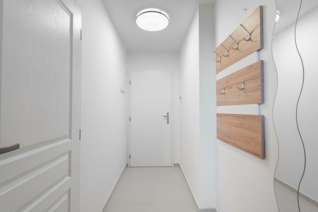 Ferdinand Apartment Prag Exterior foto